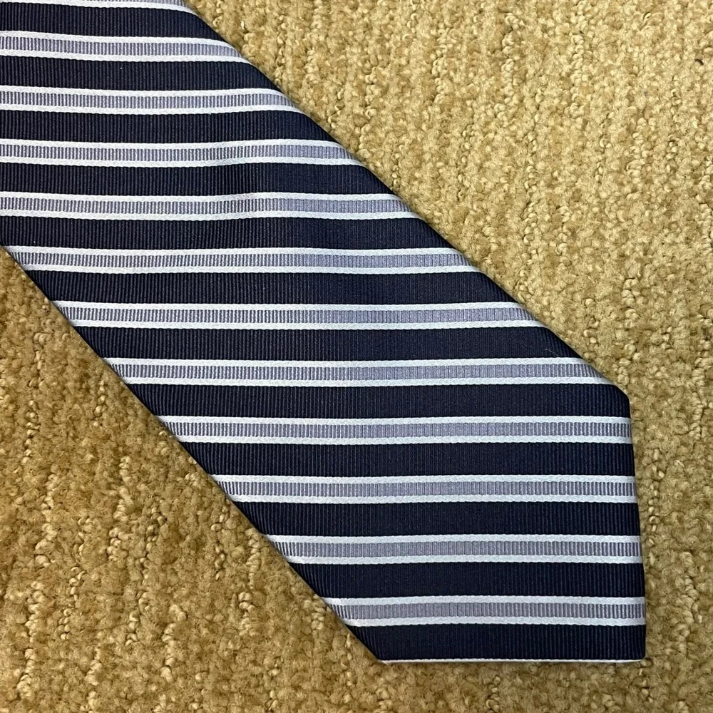 Nordstrom Mens Silk Repp Striped Classic Necktie Navy Gray Silver USA Officewear